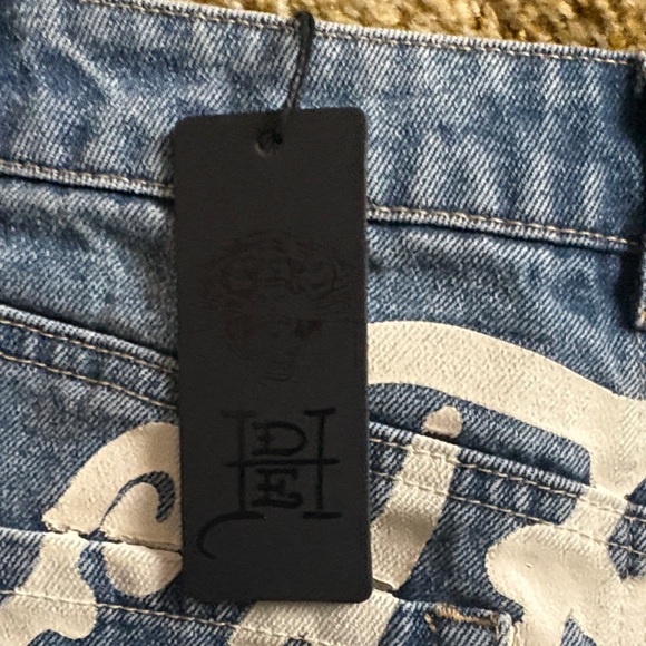 Ed Hardy shorts Embroidered Denim Cutoff Shorts - Blue - Picture 4 of 5